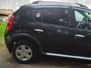 2012 Renault Sandero Stepway I, чёрный, 460000 рублей, вид 3