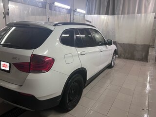 2010 BMW X1 18i I (E84), белый, 1050000 рублей, вид 3