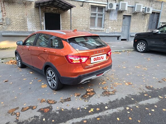 2022 Lada (ВАЗ) Vesta SW Cross I, оранжевый, 1299000 рублей - вид 4