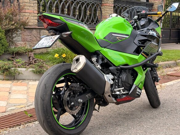 2020 Kawasaki Ninja 400, зелёный, 530000 рублей - вид 13