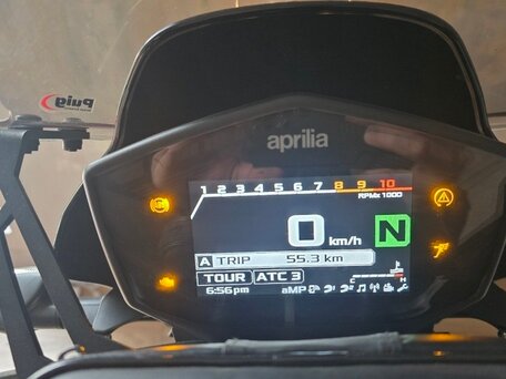 2018 Aprilia Dorsoduro 900, чёрный, 896000 рублей, вид 5