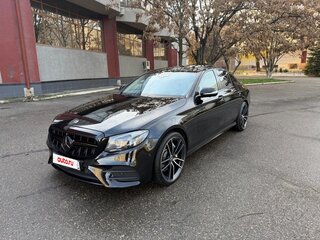 2017 Mercedes-Benz E-Класс 400 V (W213, S213, C238), чёрный, 3390000 рублей, вид 1