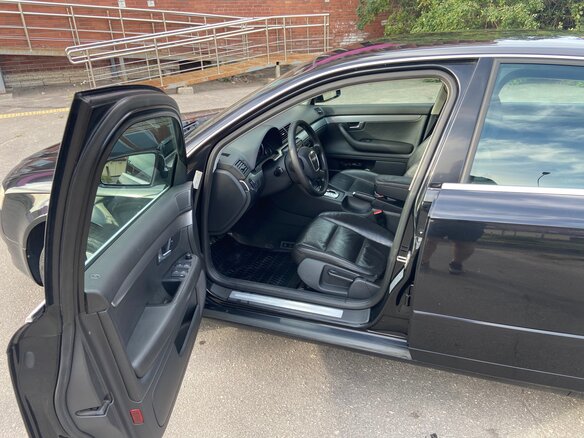 2005 Audi A4 III (B7), чёрный, 500000 рублей - вид 6