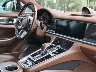 2018 Porsche Panamera Turbo II, серый, 8190000 рублей, вид 4