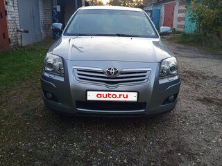 2007 Toyota Avensis II Рестайлинг, серебристый, 650000 рублей, вид 5
