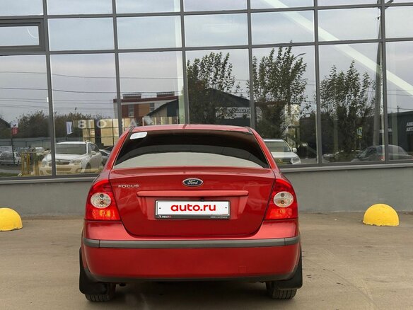2006 Ford Focus II, красный, 399000 рублей - вид 5