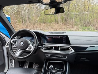 2019 BMW X5 40i IV (G05/G18), белый, 5900000 рублей, вид 4