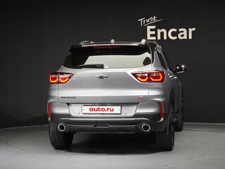 2024 Chevrolet TrailBlazer III Рестайлинг, серый, 2500206 рублей, вид 4