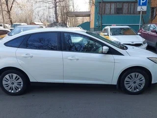 2018 Ford Focus III Рестайлинг, белый, 800000 рублей, вид 4