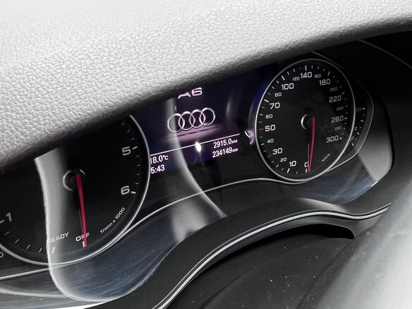2017 Audi A6 IV (C7) Рестайлинг, серебристый, 2300000 рублей - вид 9