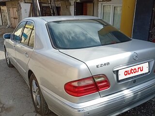 2001 Mercedes-Benz E-Класс 240 II (W210, S210) Рестайлинг, серебристый, 630000 рублей, вид 5