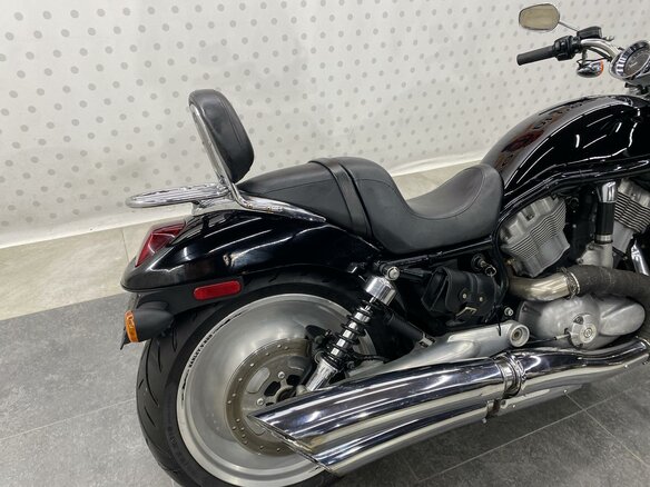 2004 Harley-Davidson V-Rod, чёрный, 620000 рублей - вид 16