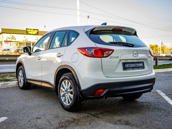 2015 Mazda CX-5 I, белый, 1698000 рублей - вид 4