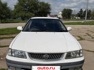 2000 Nissan Sunny B15, белый, 350000 рублей, вид 2