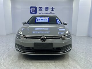 2023 Volkswagen Golf VIII, серебристый, 2200000 рублей, вид 2