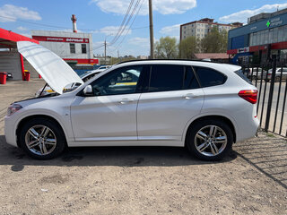 2018 BMW X1 20i xDrive II (F48), белый, 2850000 рублей, вид 1