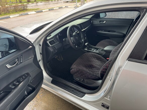2019 Kia Optima IV Рестайлинг, серебристый, 2800000 рублей - вид 7