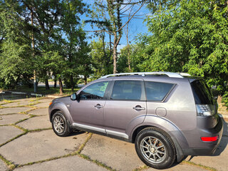 2008 Mitsubishi Outlander II, серый, 950000 рублей, вид 2