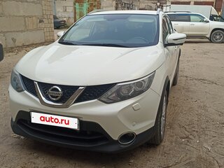 2017 Nissan Qashqai II, белый, 1850000 рублей, вид 2