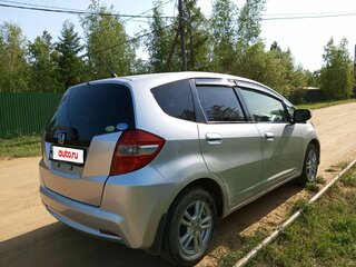 2011 Honda Fit II, серебристый, 870000 рублей, вид 5