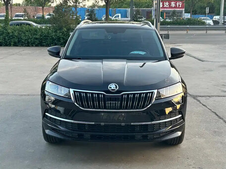 2023 Skoda Karoq DSG7 I, чёрный, 1750000 рублей, вид 2