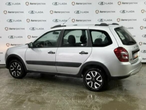 2025 Lada (ВАЗ) Granta Cross I Рестайлинг, серебристый, 1246000 рублей - вид 5