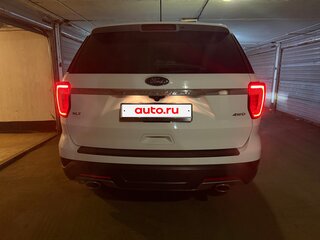 2018 Ford Explorer V Рестайлинг 2, белый, 2850000 рублей, вид 2