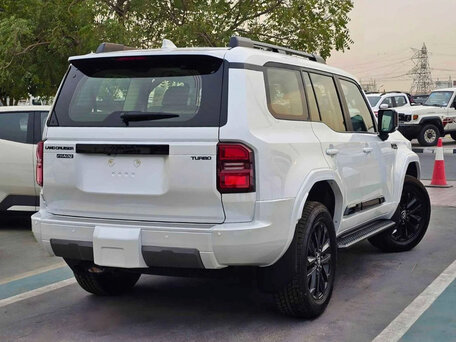 2026 Toyota Land Cruiser Prado 250 Series, белый, 9290000 рублей, вид 4