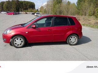 2008 Ford Fiesta Mk5, красный, 340000 рублей, вид 4