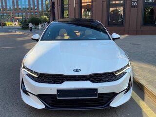 2021 Kia K5 III, белый, 3600000 рублей, вид 3