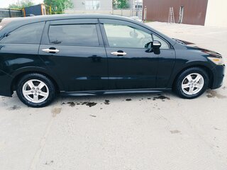 2010 Honda Stream II Рестайлинг, чёрный, 1100000 рублей, вид 5