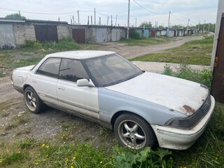 1990 Toyota Mark II VI (X80), белый, 430000 рублей, вид 1