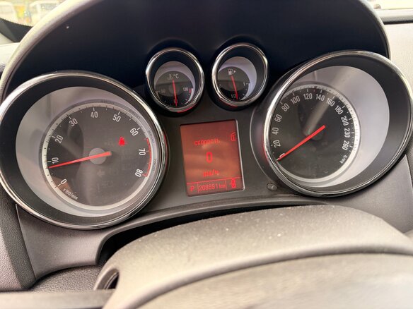 2012 Opel Astra GTC J Рестайлинг, серебристый, 998000 рублей - вид 13