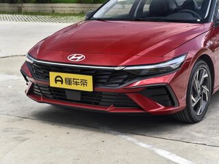 2026 Hyundai Elantra VII (CN7) Рестайлинг, красный, 1930000 рублей, вид 2