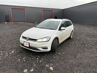 2017 Volkswagen Golf VII Рестайлинг, белый, 1400000 рублей, вид 1