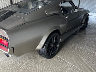 2013 Ford Mustang V Рестайлинг, серебристый, 5800000 рублей, вид 5