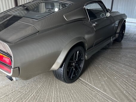 2013 Ford Mustang V Рестайлинг, серебристый, 5800000 рублей, вид 5