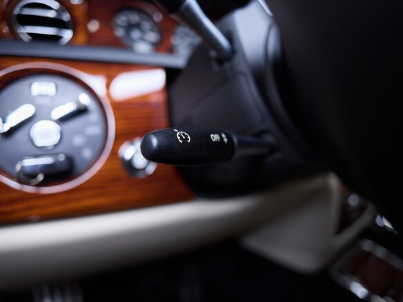 2008 Rolls-Royce Phantom VII, чёрный, 27550000 рублей - вид 20