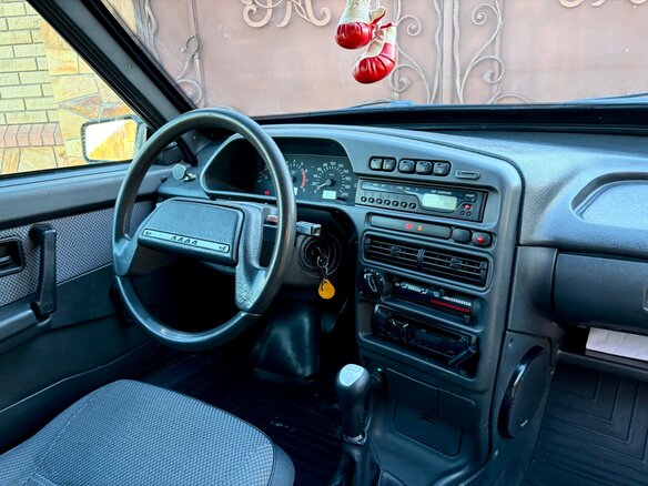 2007 Lada (ВАЗ) 2113, серебристый, 157000 рублей - вид 12