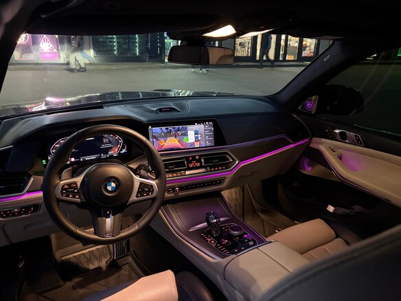 2020 BMW X5 40i IV (G05/G18), синий, 7200000 рублей - вид 15