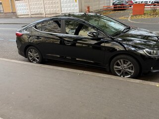 2016 Hyundai Elantra VI (AD), чёрный, 1200000 рублей, вид 1
