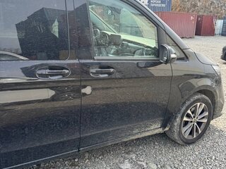2022 Mercedes-Benz V-Класс Long 260 длинный III (W447) Рестайлинг, чёрный, 7200000 рублей, вид 4