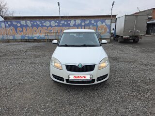 2009 Skoda Fabia II, белый, 450000 рублей, вид 3