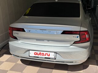 2021 Volvo S90 II Рестайлинг, серый, 4250000 рублей, вид 4