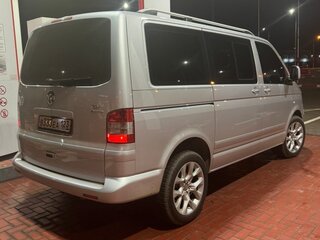 2007 Volkswagen Multivan T5, серебристый, 1910000 рублей, вид 1