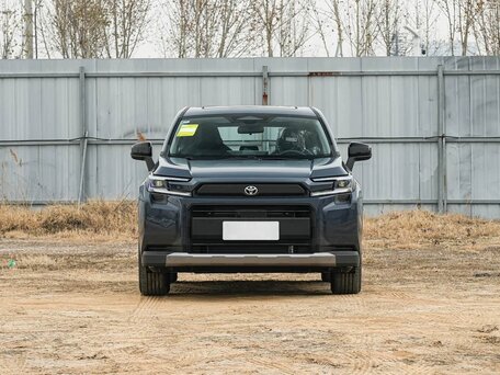 2026 Toyota RAV4 VI (XA60), чёрный, 4000000 рублей, вид 2