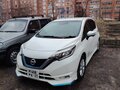 2017 Nissan Note e-Power II Рестайлинг, белый, 1050000 рублей