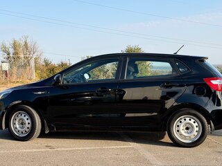 2014 Kia Rio III, чёрный, 980000 рублей, вид 4