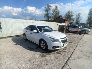 2010 Chevrolet Cruze I, белый, 300000 рублей, вид 1