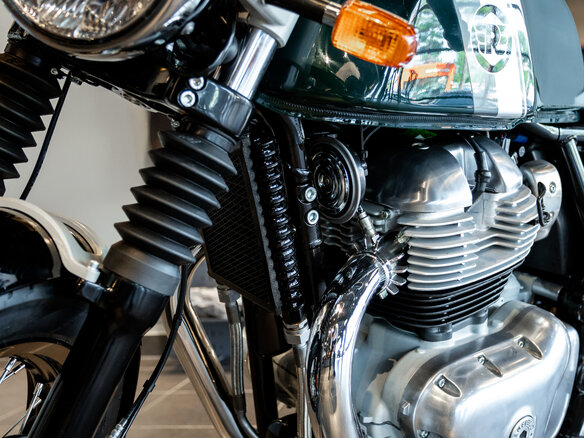 2026 Royal Enfield Continental GT, зелёный, 727000 рублей - вид 21